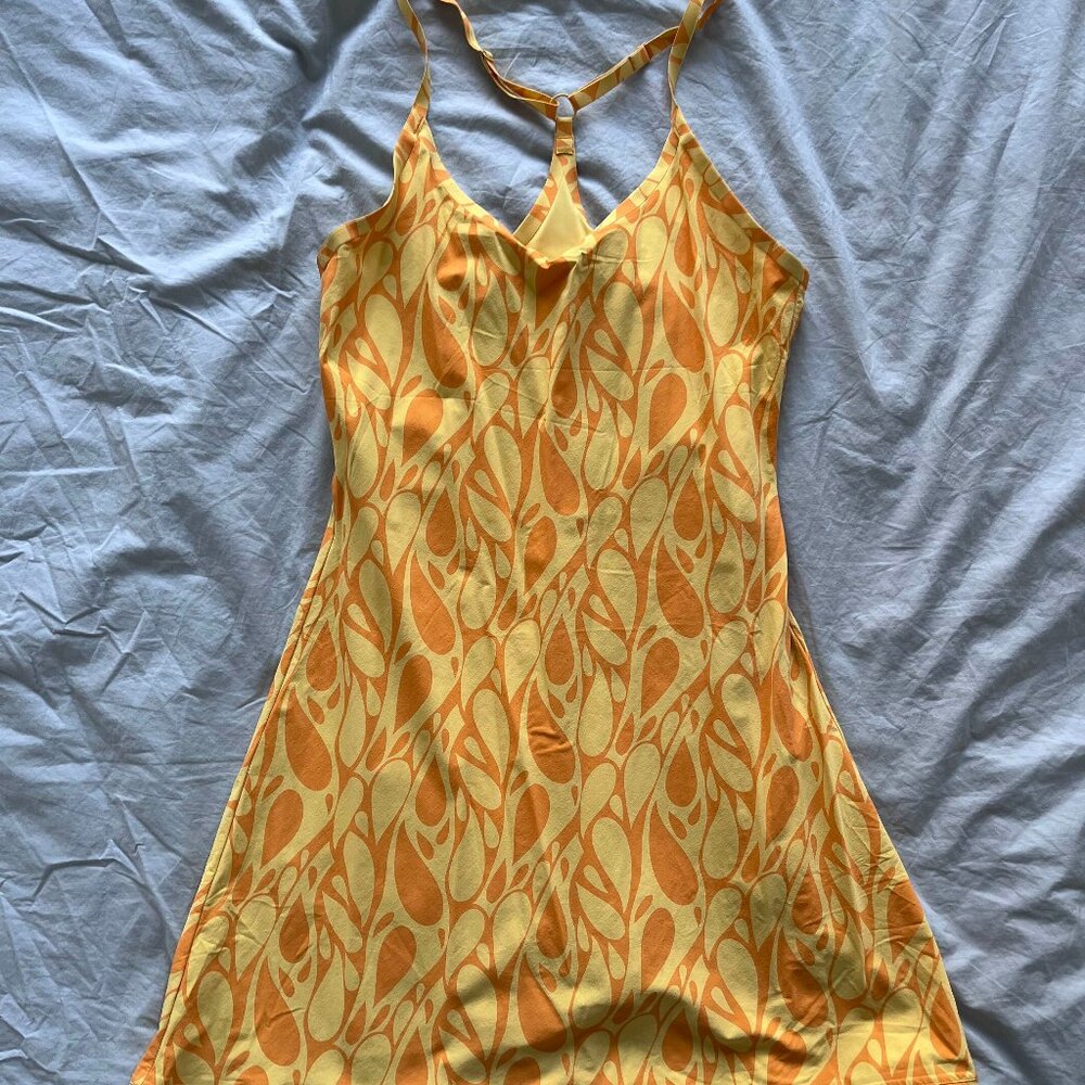 Outdoor Voices The Exercise Dress in Mango Drop, XS